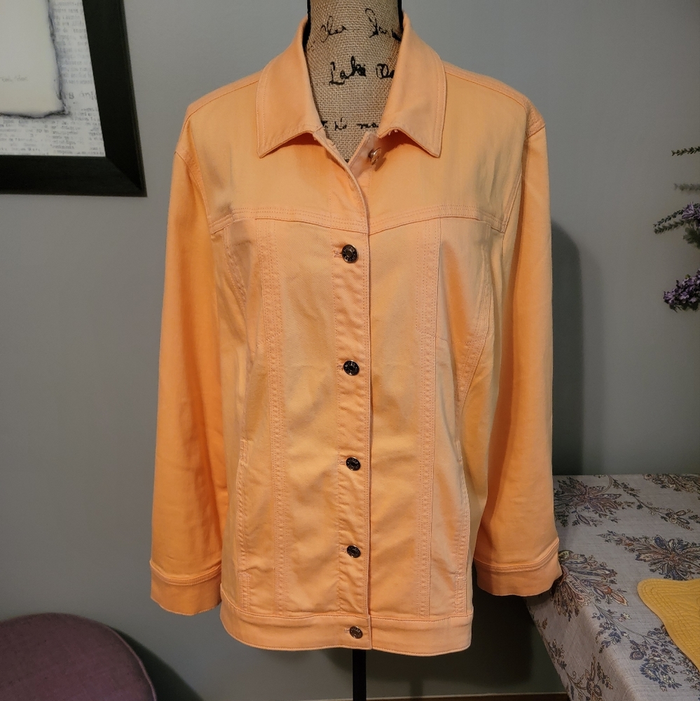 Women's Peach Button-Front Jacket